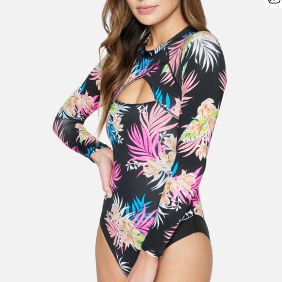 Hurley Other - Hurley -Long Sleeve Hana Cross Yoke Surfsuit NWT / Small